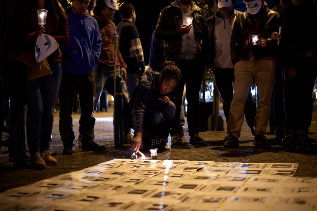 Velatón vida dignidad Colombia Quito Ecuador